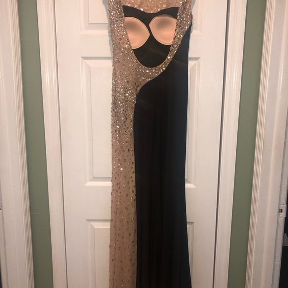 Jovani Evening Gown - Picture 4 of 8